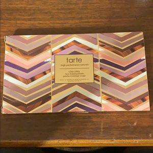 Tarte clay play face shaping pallet.